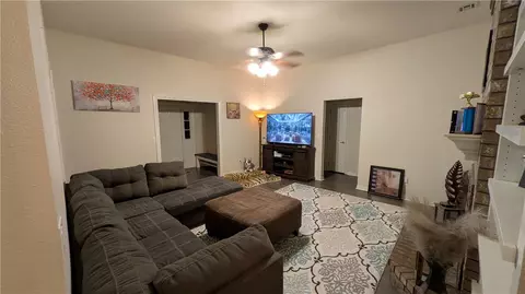 Living - 708 Cherokee Dr, Gentry, AR 72734 photo 3 of 4