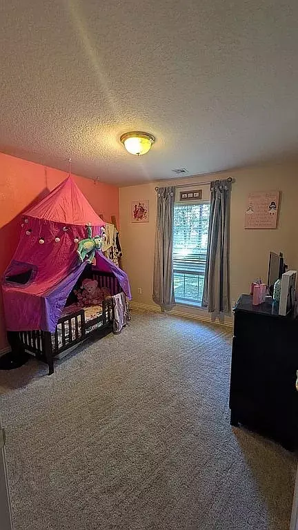 Bedroom - 708 Cherokee Dr, Gentry, AR 72734 photo 5 of 5