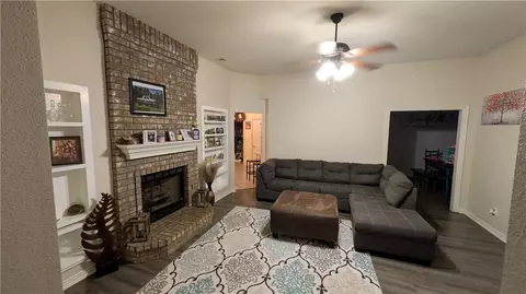 Living - 708 Cherokee Dr, Gentry, AR 72734 photo 2 of 4