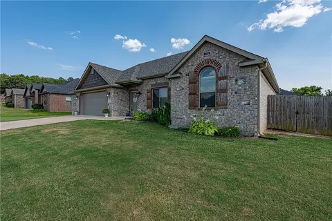 Exterior - 501 Harness Ln, West Fork, AR 72774 photo 2 of 3