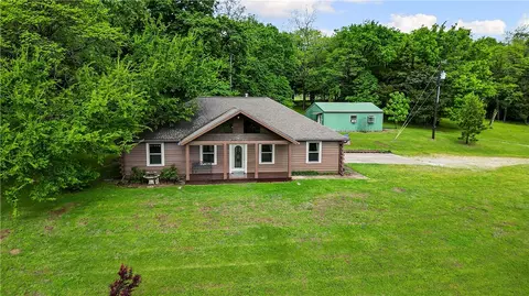 12675 Greasy Valley Rd, Prairie Grove, AR 72753