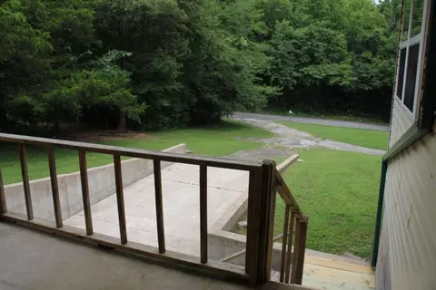 Exterior - 1700 Silver Valley Rd, Harrison, AR 72601 photo 5 of 11