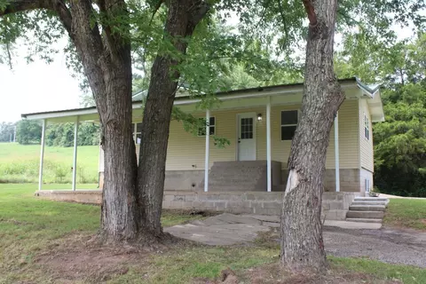 Exterior - 1700 Silver Valley Rd, Harrison, AR 72601 photo 9 of 11