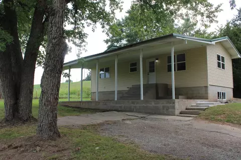 Exterior - 1700 Silver Valley Rd, Harrison, AR 72601 photo 8 of 11