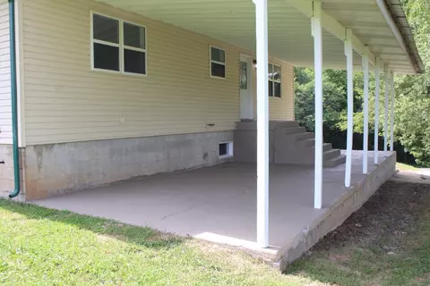 Exterior - 1700 Silver Valley Rd, Harrison, AR 72601 photo 3 of 11