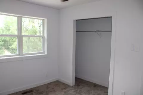 Bedroom - 1700 Silver Valley Rd, Harrison, AR 72601 photo 4 of 4
