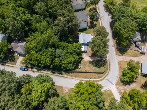 View/Area - 1003 S Walnut St, Harrison, AR 72601 photo 4 of 5
