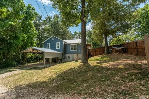 Exterior - 1003 S Walnut St, Harrison, AR 72601 photo 3 of 4