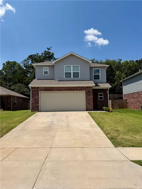 3310 Red Tail, Farmington, AR 72730