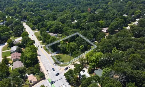 2365 N Old Wire Rd, Fayetteville, AR 72703