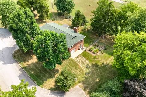 View/Area - 6 Hawthorne Cv, Harrison, AR 72601 photo 1 of 2