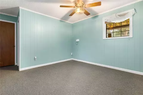 Bedroom - 6 Hawthorne Cv, Harrison, AR 72601 photo 4 of 4