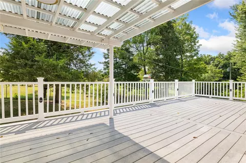 Exterior - 6 Hawthorne Cv, Harrison, AR 72601 photo 5 of 12