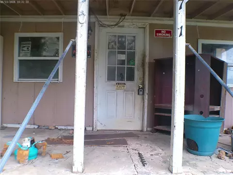 701 Estes Ave, Yellville, AR 72687