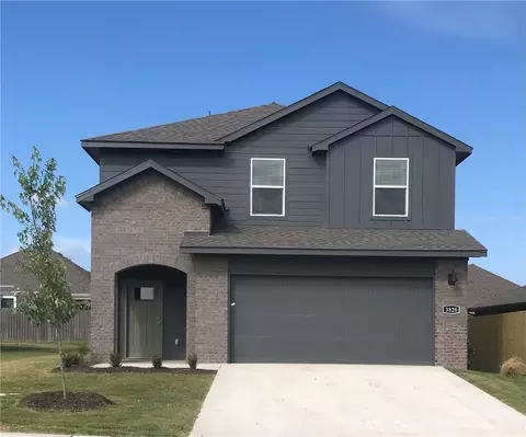 4578 W Triangle St, Fayetteville, AR 72704