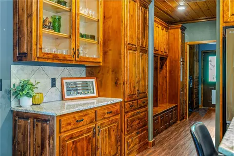 Entry Way - 8662 Woods Rd, Rogers, AR 72756 photo 1 of 3