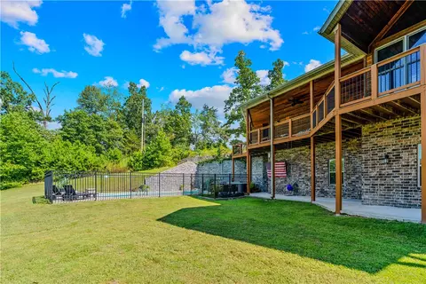 Exterior - 8662 Woods Rd, Rogers, AR 72756 photo 3 of 18