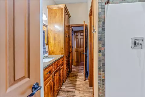 Entry Way - 8662 Woods Rd, Rogers, AR 72756 photo 3 of 3