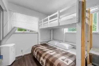 Bedroom - 3300 Monte Ne Rd, Rogers, AR 72758 photo 2 of 5