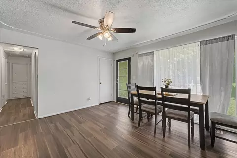 Dining - 3300 Monte Ne Rd, Rogers, AR 72758 photo 3 of 3