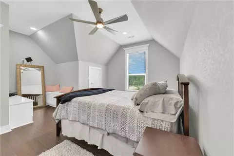 Bedroom - 11958 Landers Rd, Rogers, AR 72756 photo 7 of 7