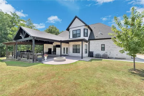 Exterior - 11958 Landers Rd, Rogers, AR 72756 photo 2 of 5