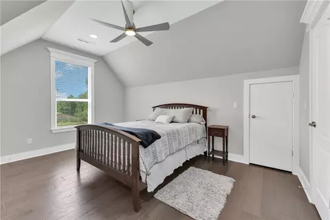 Bedroom - 11958 Landers Rd, Rogers, AR 72756 photo 6 of 7