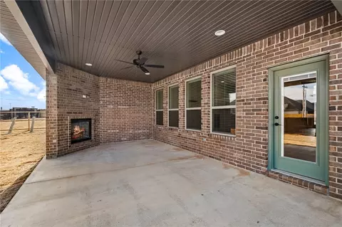 Exterior - 1340 Greyback Ln, Centerton, AR 72719 photo 2 of 2