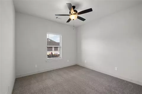 Bedroom - 1340 Greyback Ln, Centerton, AR 72719 photo 4 of 7