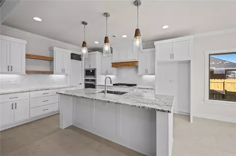 Kitchen - 1401 Greyback Ln, Centerton, AR 72719 photo 1 of 3