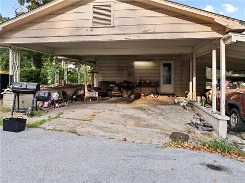Exterior - 1504 Capps Rd, Harrison, AR 72601 photo 4 of 5