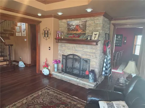 Living - 2925 Dublin Rd, Scranton, AR 72863 photo 3 of 5