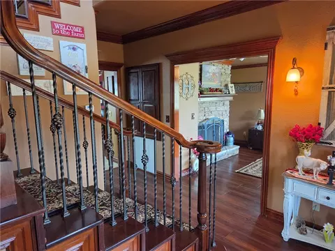 Entry Way - 2925 Dublin Rd, Scranton, AR 72863 photo 2 of 5