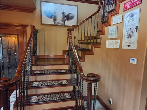 Entry Way - 2925 Dublin Rd, Scranton, AR 72863 photo 3 of 5