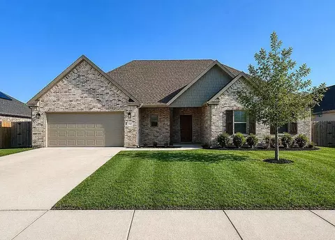 1327 Ruscello Ave, Springdale, AR 72762