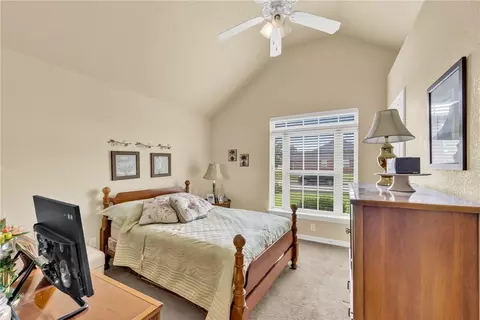 Bedroom - 3956 Glenbrook Loop, Springdale, AR 72764 photo 4 of 4