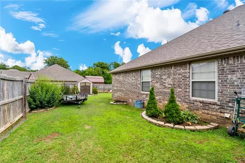 Exterior - 3956 Glenbrook Loop, Springdale, AR 72764 photo 9 of 10