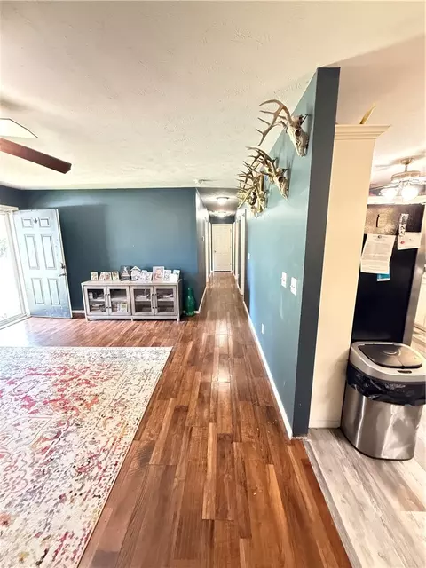 Entry Way - 6367 Harmon Rd, Harrison, AR 72601 photo 1 of 1