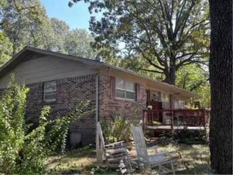 1450 Vista Dr, Harrison, AR 72601