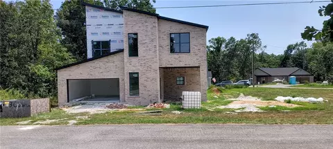 3 Casebolt Ln, Bella Vista, AR 72715