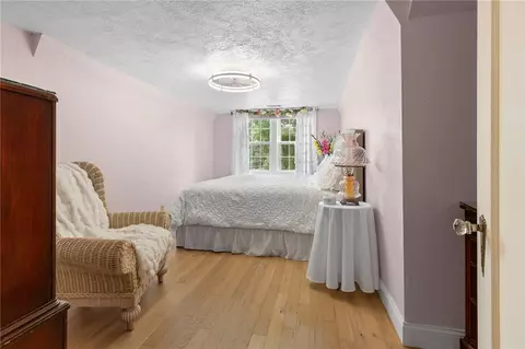 Bedroom - 710 S Hwy 62-65, Harrison, AR 72601 photo 4 of 5