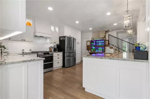 Kitchen - 710 S Hwy 62-65, Harrison, AR 72601 photo 6 of 7