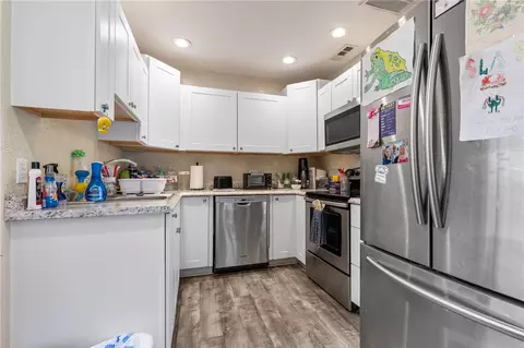 Kitchen - 710 S Hwy 62-65, Harrison, AR 72601 photo 7 of 7