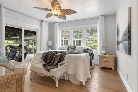 Bedroom - 710 S Hwy 62-65, Harrison, AR 72601 photo 1 of 5