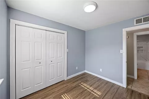 Bedroom - 35 Crestline Dr, Dover, AR 72837 photo 3 of 9