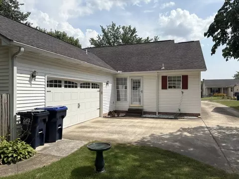 Exterior - 3801 Shields Dr, Harrison, AR 72601 photo 3 of 17