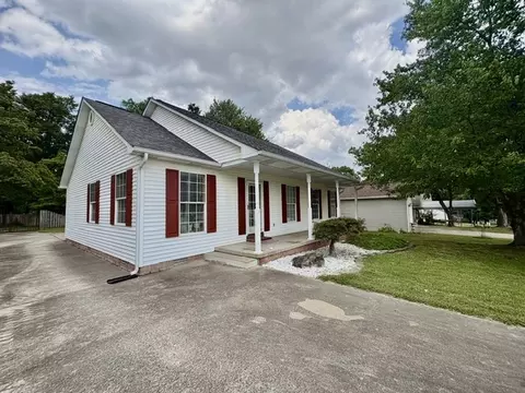 Exterior - 3801 Shields Dr, Harrison, AR 72601 photo 17 of 17