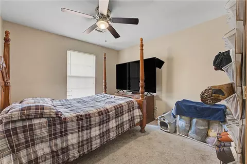 Bedroom - 435 Chartres Ave, Springdale, AR 72764 photo 5 of 8