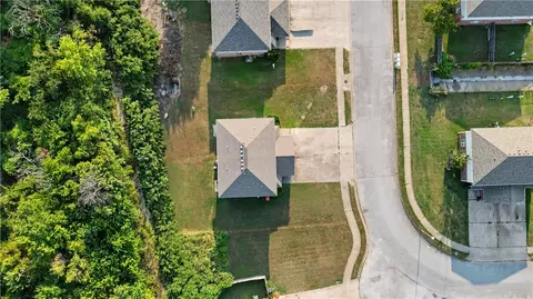 View/Area - 435 Chartres Ave, Springdale, AR 72764 photo 5 of 13