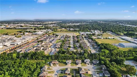View/Area - 435 Chartres Ave, Springdale, AR 72764 photo 7 of 13
